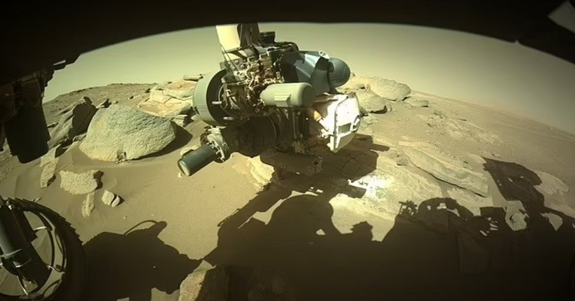 Rover NASA Kumpulkan Sampel Mars Ketiga, Berasal dari Batu yang Penuh Mineral Olivin