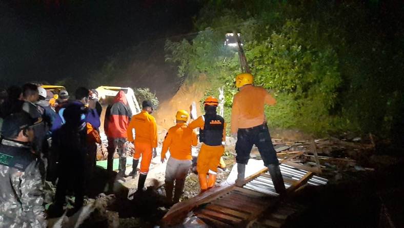 Korban Longsor di Banjarnegara Berhasil Dievakuasi, Berikut Identitasnya 