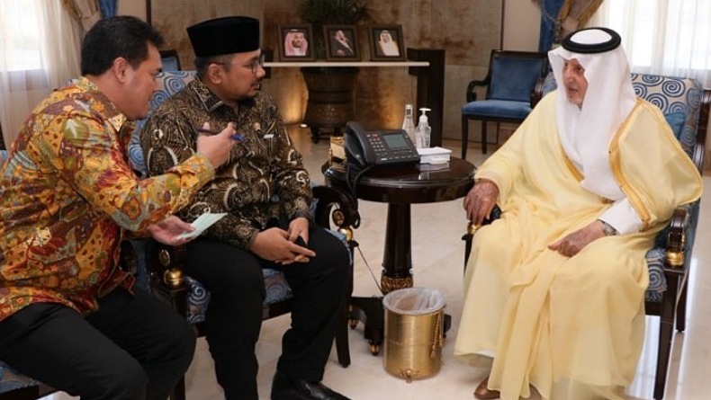Bertemu Gubernur Makkah, Menag Yaqut: Umat Islam di Indonesia Rindu Ka'bah