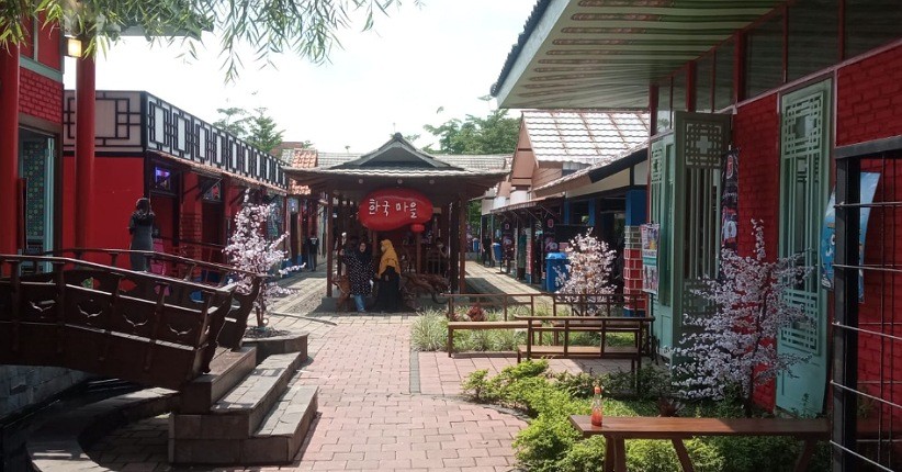 Wisata Plataran Kampung Korea di Bandung, Asyik serasa Ada di Seoul