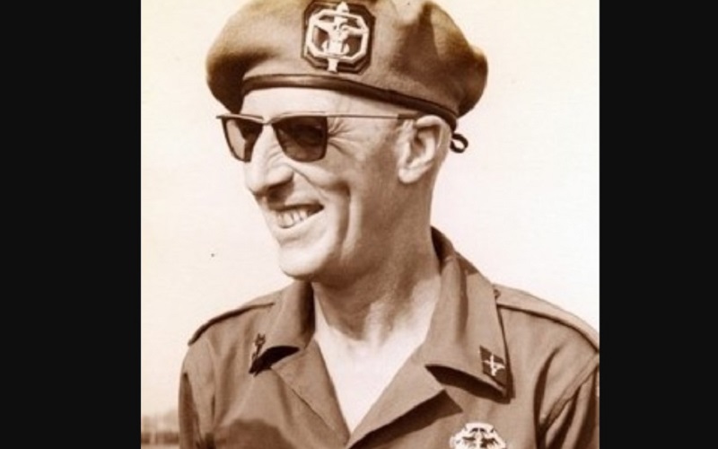 Deretan Perwira TNI Berdarah Campuran Jadi Legenda, Nomor 3 Mampu Semburkan Sajam Lewat Mulut hingga 30 Meter