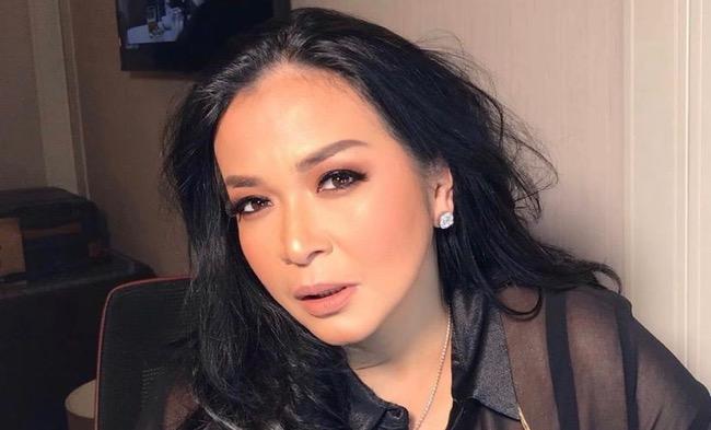 7 Artis yang Punya Walk in Closet Layaknya Mal, Bikin Melongo!