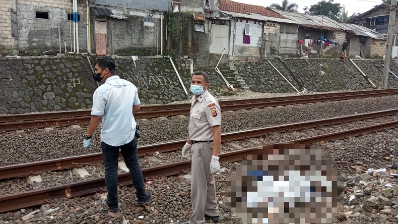Tabrakkan Diri ke KRL, Pria di Bogor Tewas Seketika