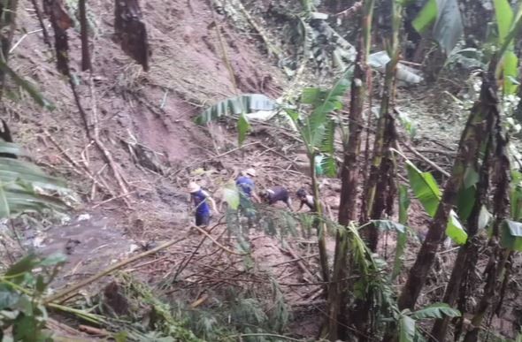 6 Wisatawan Tertimbun Longsor saat Rafting di Gianyar, 2 Tewas 1 Hilang