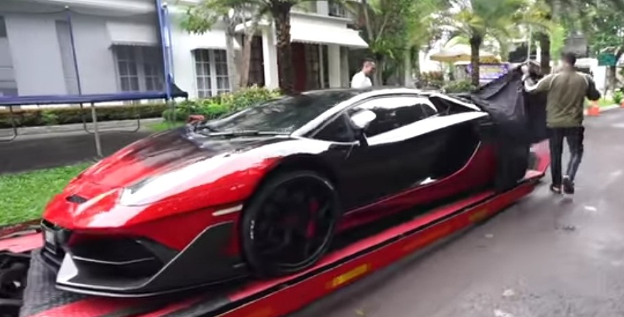 Diperbaiki 2 Tahun, Begini Penampakan Mobil Lamborghini Raffi Ahmad yang Terbakar