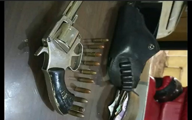 Miliki Senpi Rakitan, Sopir Truk Tangki Tertangkap di Jalintim 