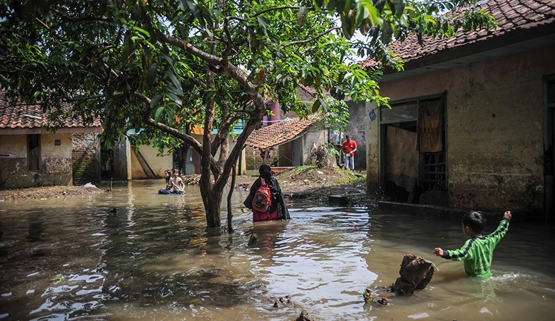 Banjir Terjang Agam, 40 Rumah Terendam 1 Jembatan Roboh