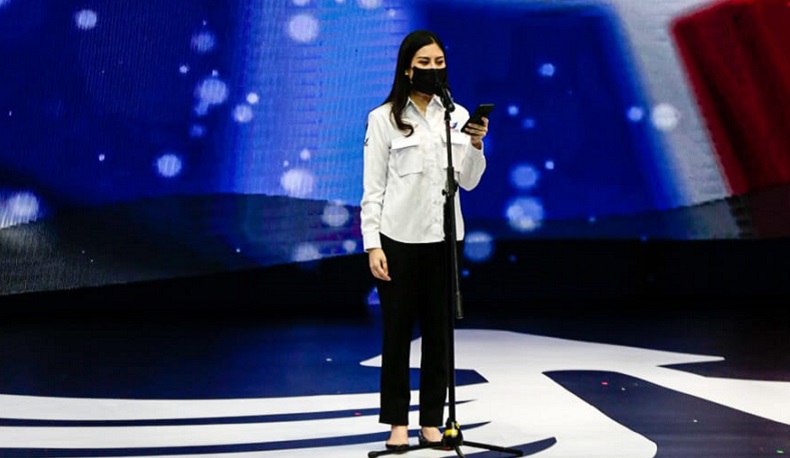 Wamenparekraf Angela Tanoesoedibjo Sambut Baik Indonesia Fashion Week 2022 Digelar Online dan Offline