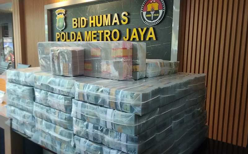 Ini Penampakan Tumpukan Uang Rp8,9 Miliar dalam Kasus Dugaan Korupsi Anak Perusahaan Peruri
