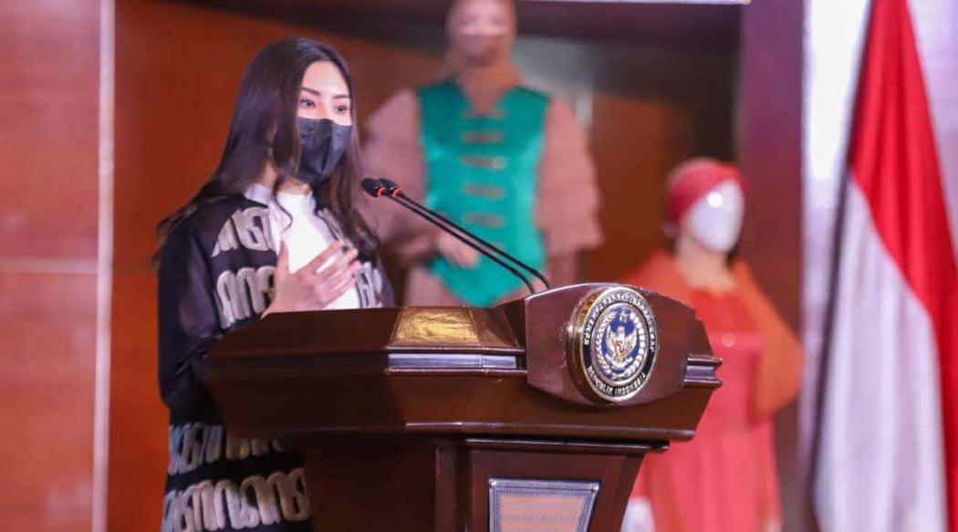 Dukung Industri Fashion Berbasis Digital, Wamenparekraf Angela Tanoesoedibjo: Kita Harus Adaptasi dengan Teknologi