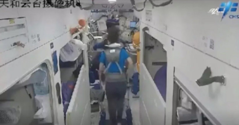 Jaga Kebugaran, Astronot Latihan Fisik dan Mental di Stasiun Luar Angkasa China