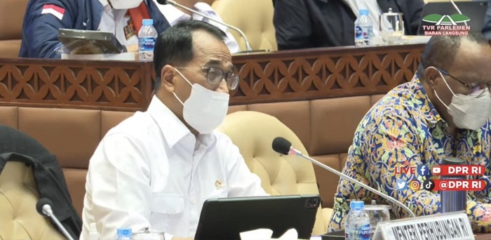 Pelaku Perjalanan Darat di Masa Libur Natal-Tahun Baru Wajib Punya Stiker dari RT-RW Setempat 