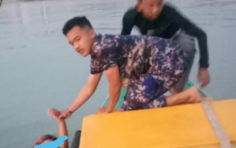 Polisi Gagalkan Percobaan Bunuh Diri Perempuan di Pantai Limbung Bangka Barat