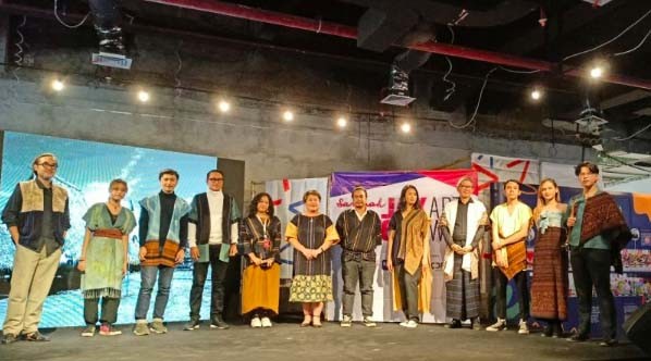 Keindahan Kain Tenun Kampung Adat Nggela Flores Tampil di Sarinah Jaktent 2021 Hari Ini 