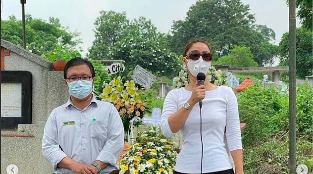 Berduka Ditinggal Mertua, Inul Daratista: Meski Beda Agama Mama Pesan Jangan Pernah Tinggalkan Ibadah