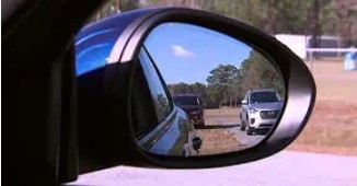 Cara Mengantisipasi Blind Spot saat Berkendara, Awas Kendaraan Sekitar Tak Terlihat