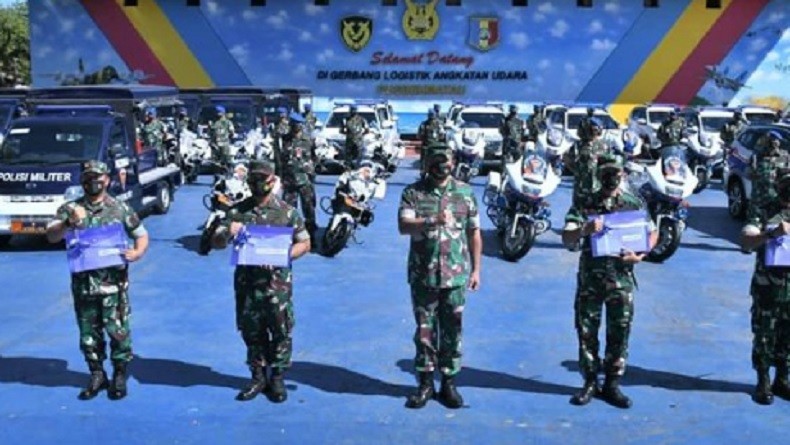 KSAU Serahkan 130 Ransus ke Pomau, Mobil Patroli hingga Motor Kawal 900 CC 