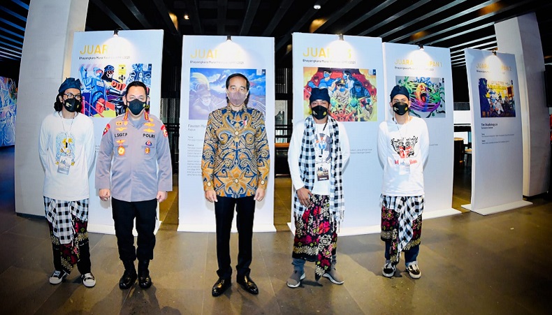Jokowi : Lomba Mural Kapolri Hasilnya Positif 