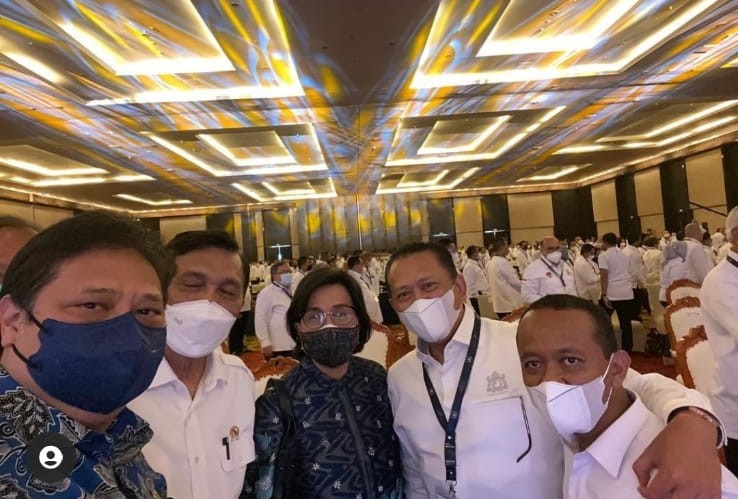  Sri Mulyani-Bambang Soesatyo Foto Bareng di Bali usai Heboh MPR Minta Menkeu Dipecat