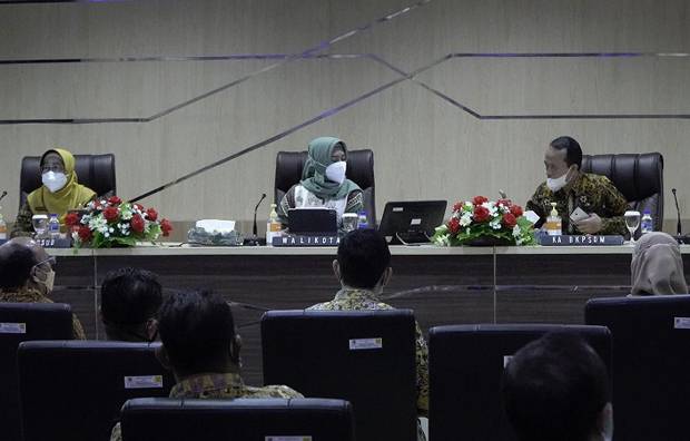 Wujudkan Tata Kelola Pemerintahan yang Baik, Ning Ita Lakukan Pembinaan ASN