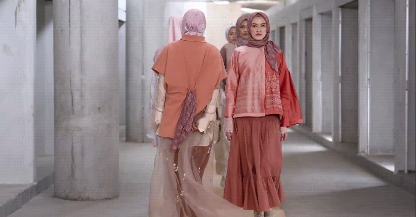 Satu Dekade Heritage Minang, Ria Miranda Eksplorasi Songket Padang