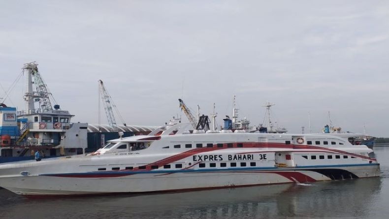 Mulai Padat, Pelabuhan Tanjung Pandan Belitung Berangkatkan 302 Pemudik