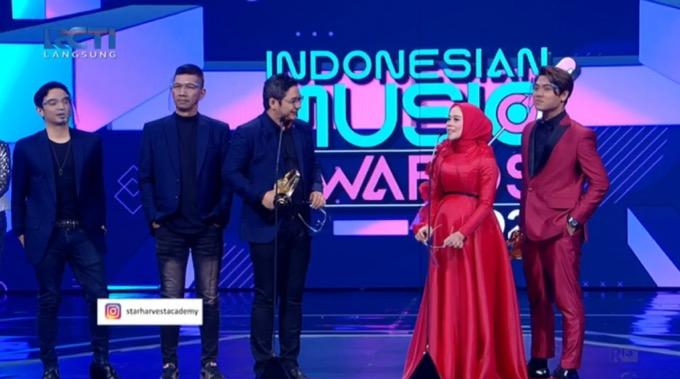 Kolaborasi Ungu dan Lesti Kejora Lewat Lagu Bismillah Cinta Raih Penghargaan di IMA 2021