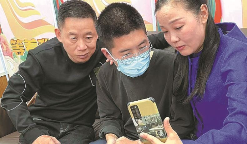 Kisah Haru Pasutri Temukan Putranya yang Diculik 14 Tahun Lalu, Terungkap dari Tes DNA