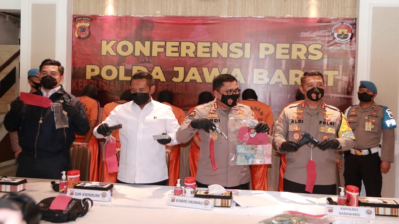 7 Fakta Perampokan Maybank di Karawang, Nomor 6 Incar Selebriti Tanah Air