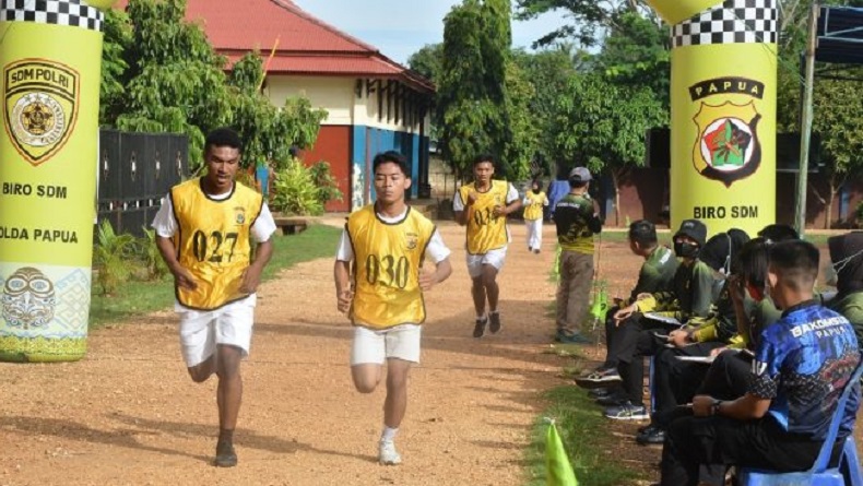 Calon Siswa Bintara Polda Papua Uji Kesamaptaan Jasmani