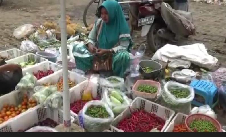  Stok Menipis, Harga Cabai di Sejumlah Pasar Tradisional di Brebes Naik 100 Persen