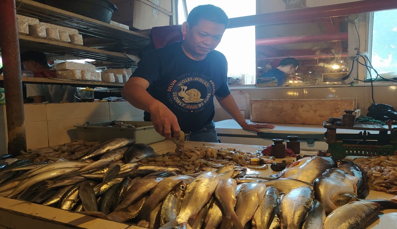 Minim Pasokan karena Cuaca Buruk, Harga Ikan Laut di Cimahi Melonjak 