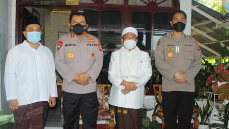 Kunjungi Ketua MUI Sulut, Kapolda Irjen Pol Mulyatno Ajak Peran Ulama Jaga Kamtibmas