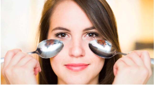 Cara Alami Menghilangkan Mata Panda Ala Rumahan, Gratis dan Mudah Banget 