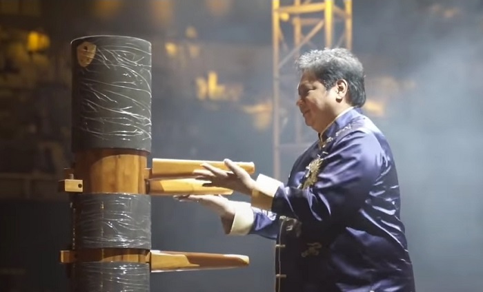 Buka Wushu All Games 2021, Menko Airlangga Peragakan Wing Chun Wooden Dummy 