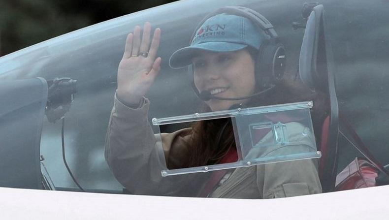 Keren, Pilot Remaja Putri Ini Terbang Solo Keliling Dunia 