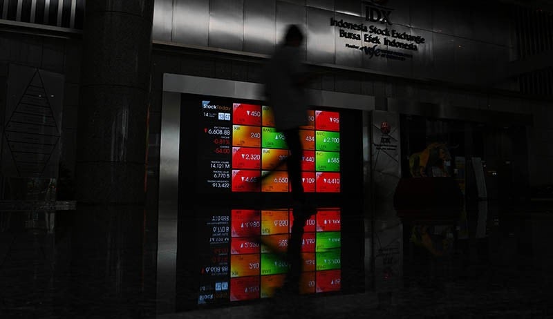 IHSG Hari Ini Dibuka Melemah, Saham MNC Energy Investments (IATA) Pimpin Top Gainers