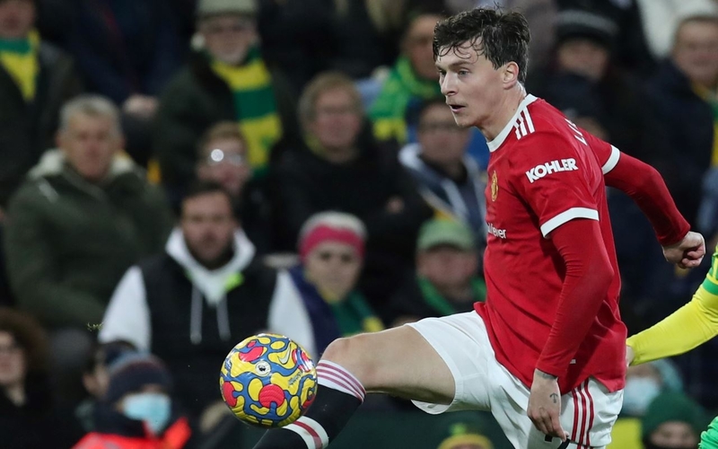 Kocak! Victor Lindelof Lupa Kalau Kontraknya di Man United Segera Berakhir