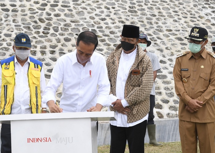 Resmikan 4 Embung di Jawa Tengah, Jokowi Harap Produktivitas Pertanian Lebih Baik
