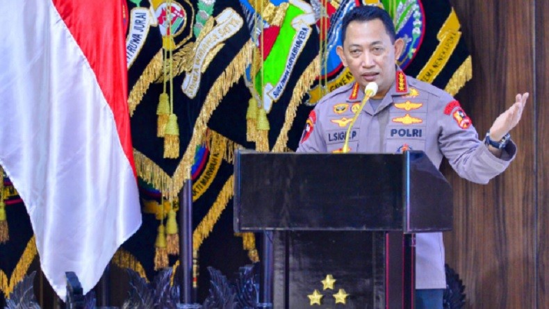 Kapolri Jelaskan Upaya Wujudkan SDM Unggul di Acara Bantuan Pendidikan Putra-Putri Polri