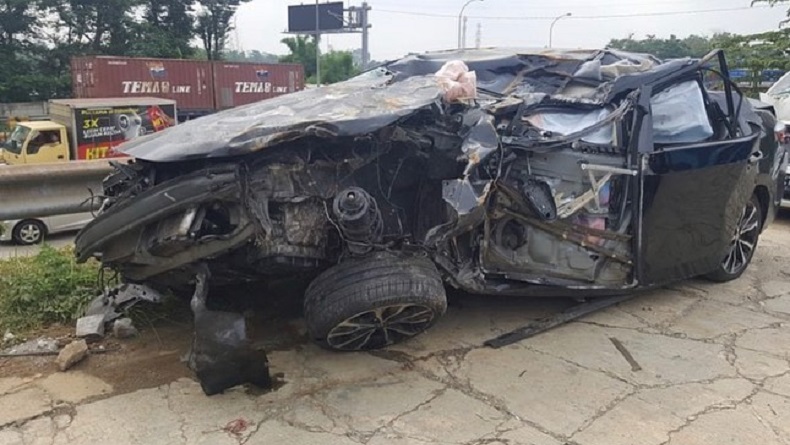 Laura Anna sempat Posting Foto Mobil Hancur Kenang Kecelakaan 2019 Lalu: It Ain't Easy, but Never Give up