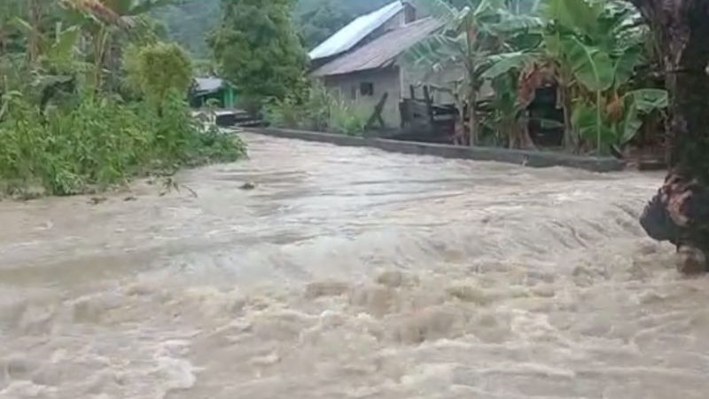 Korban Banjir di Kepulauan Sula Maluku Utara Butuh Bantuan