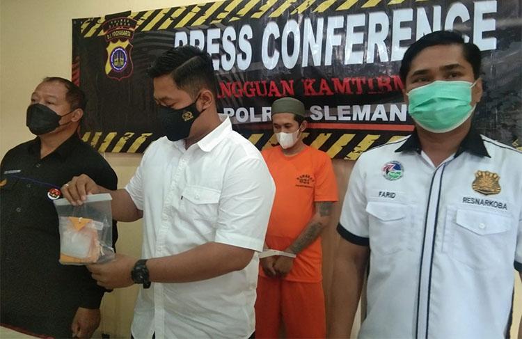 Satresnarkoba Polres Sleman Tangkap Kurir Sabu dari Jaringan Internasional 