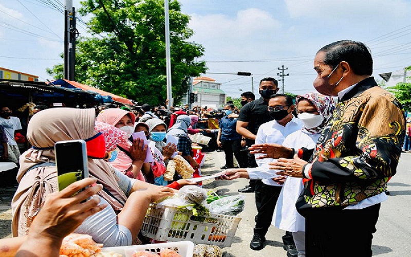  Pemerintah Kembali Kucurkan BLT untuk PKL Hingga Nelayan Sebesar Rp600.000 