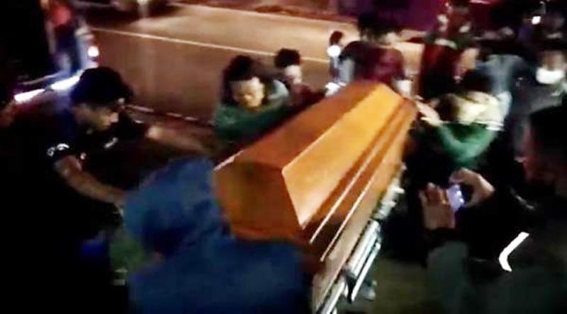 Tangis Haru Warga dan Kerabat Iringi Pemakaman Salsabila Korban Tabrak Lari di Nagreg