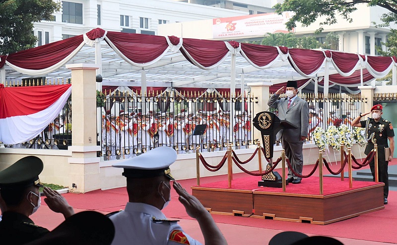 Bacakan Amanat Jokowi, Prabowo: Apa pun Profesinya Wajib Bela Negara