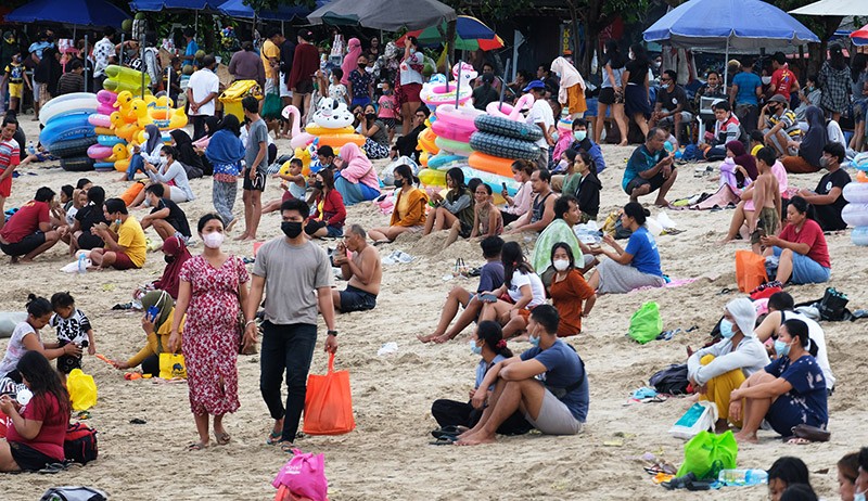 Ada Ubur-Ubur Beracun, Wisatawan Pantai Sanur Diminta Berhati-Hati