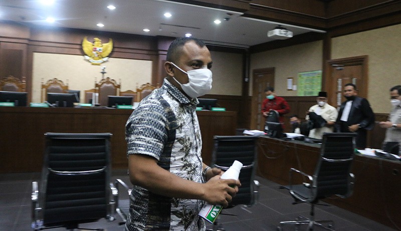 Terungkap, Pengacara Maskur Husain Gunakan Uang Suap dari Azis Syamsuddin untuk Nyawer Biduan