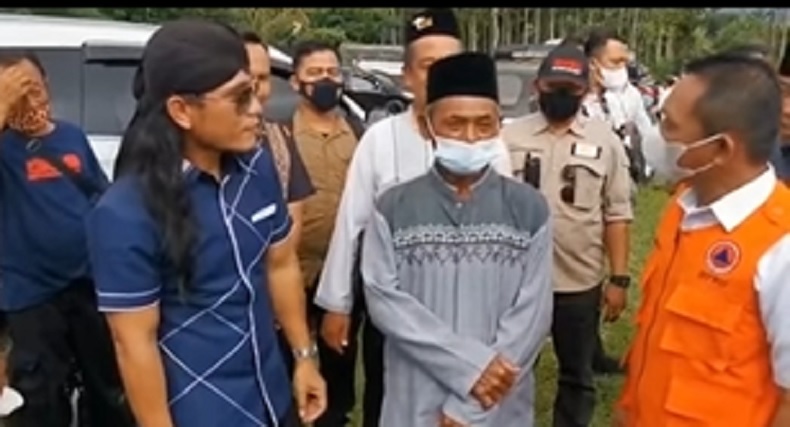 Kisah Nyata Pengamal Sholawat Nariyah, Wagiman Beserta Rumah Selamat dari Erupsi Semeru