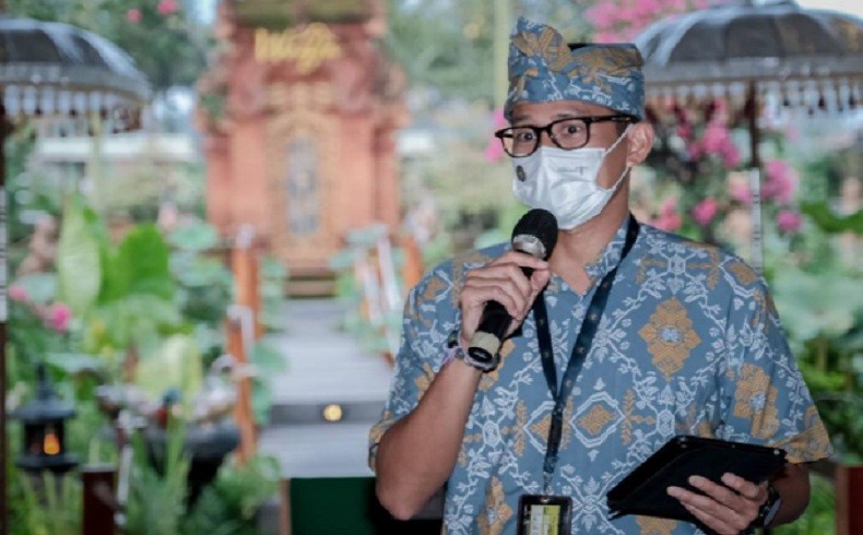 Menparekraf Sandiaga Uno Bantu Seniman Bali dan Dorong Pemulihan Parekraf
